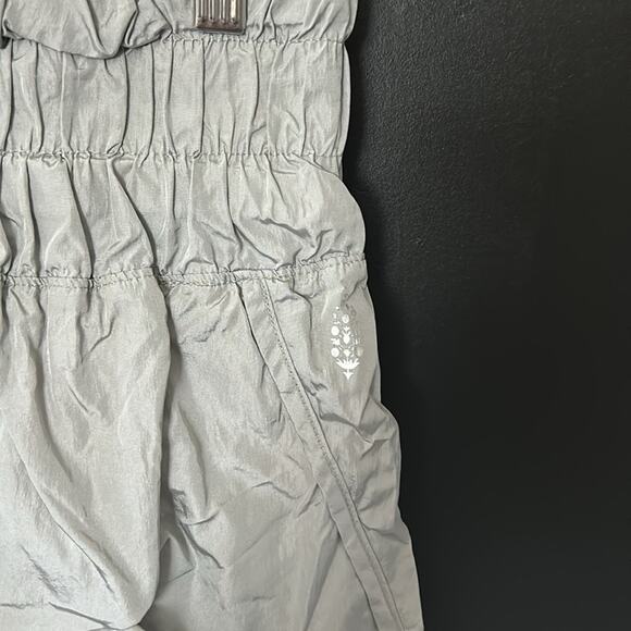 Free People The Way HOme Short in Gray. M - Picture 5 of 8